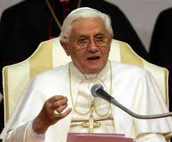 Benedetto_XVI_Enciclica