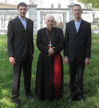 Due_nuovi_sacerdoti_a_Udine