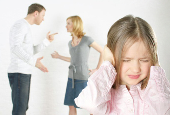 Separazione-divorzio-e-affidamento-dei-figli-risponde-pronto-aiges