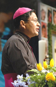 Vescovo_Charles_Maung_Bo