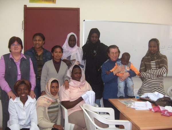 LIBIA_f_0523_-_Suore_Libia_600_x_452