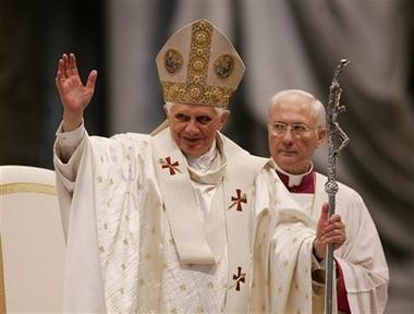 captvat10104291245vaticcm3
