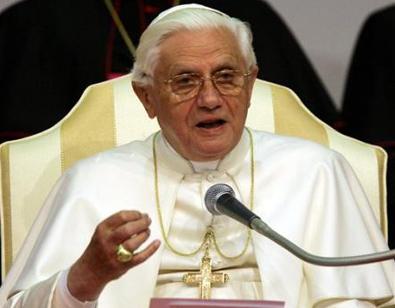 papa-ratzinger_domenica-in