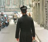 sacerdote_di_strada
