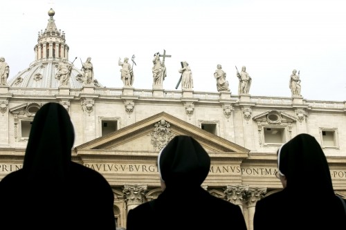 suore-in-vaticano-large